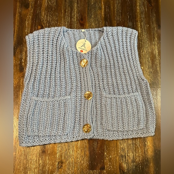 Tops - ANRABEES Women's Sleeveless
Chunky Knit Cardigan